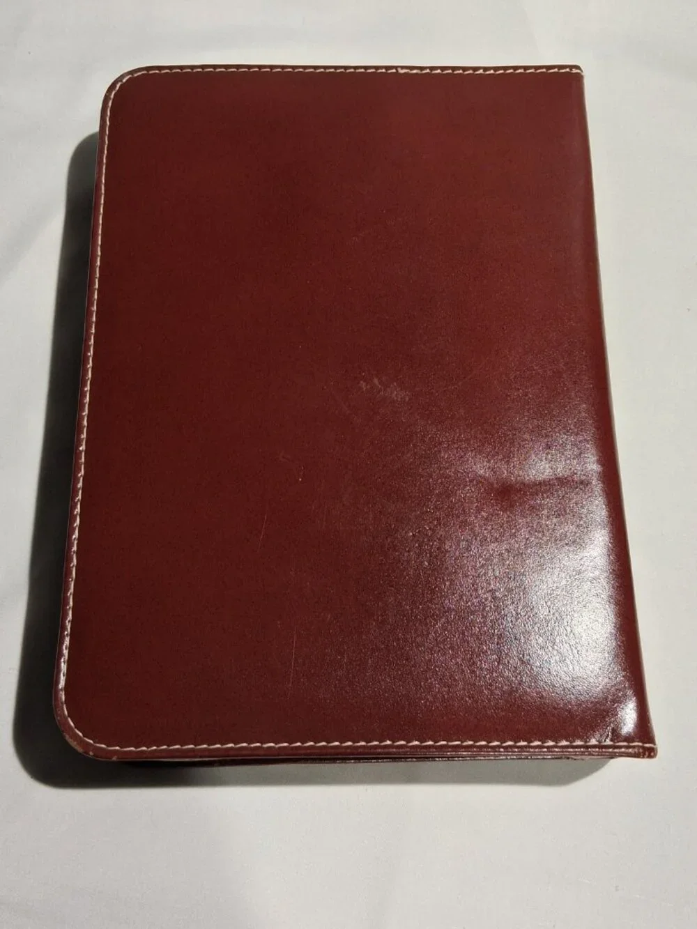 Leather Travel Kit  Zipper Case  Vintage 10 piece  Rust Brown  Lucite Silver VGC